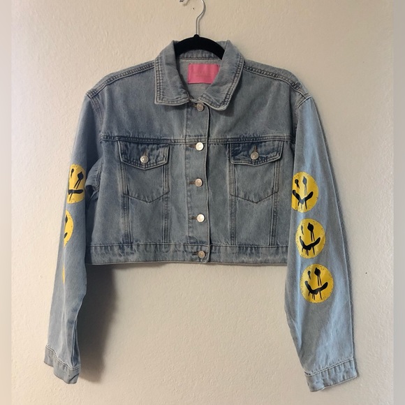 BAD JOKE CROPPED DENIM JACKET SIZE: MEDIUM - Picture 2 of 9